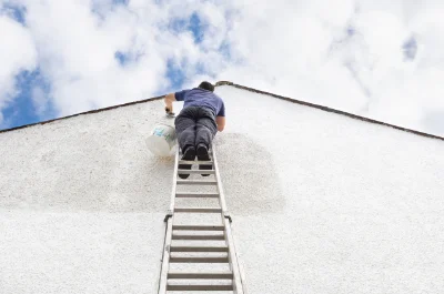 Peinture extérieure à Lécousse — façades et ravalement
